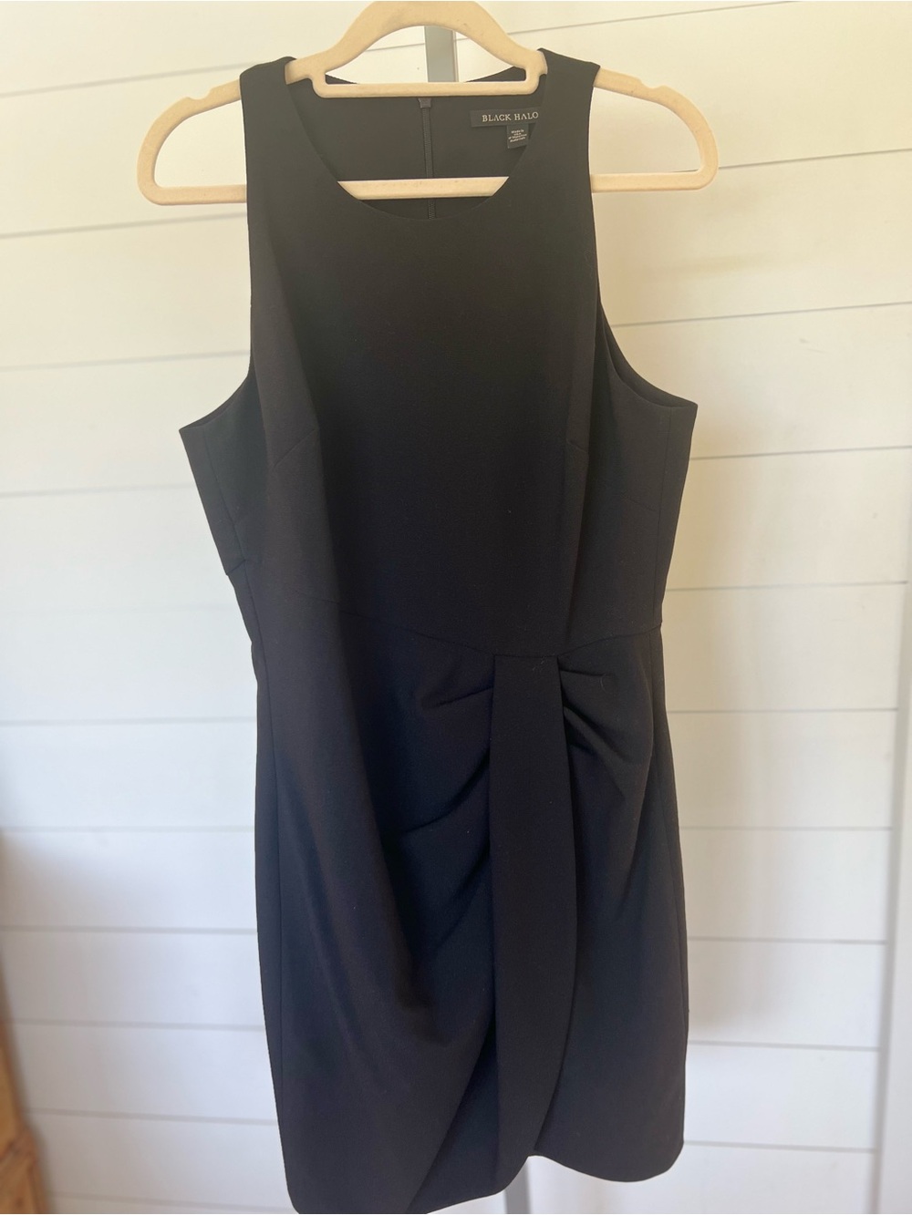 Black Halo Black Draped Cocktail Dress Size 8 Sleeveless Sheath